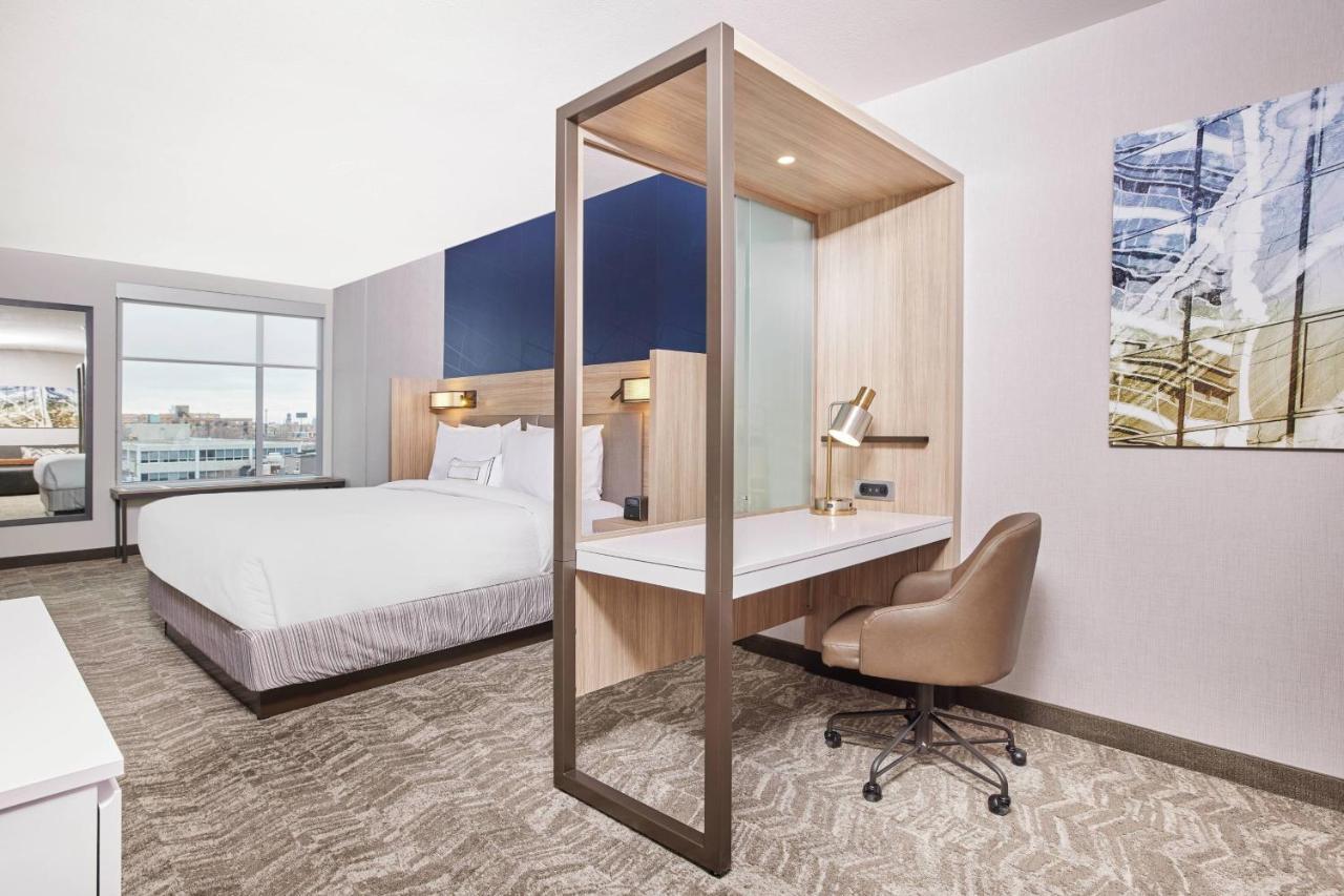 Springhill Suites By Marriott Chicago Chinatown Bagian luar foto