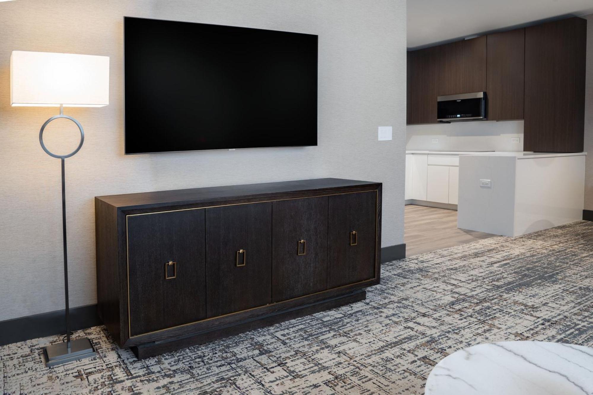 Springhill Suites By Marriott Chicago Chinatown Bagian luar foto